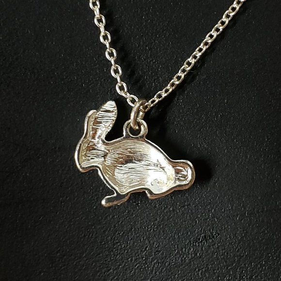 SAQ AVON Silver Tone Bunny Necklace Pink Stones - Picture 3 of 5